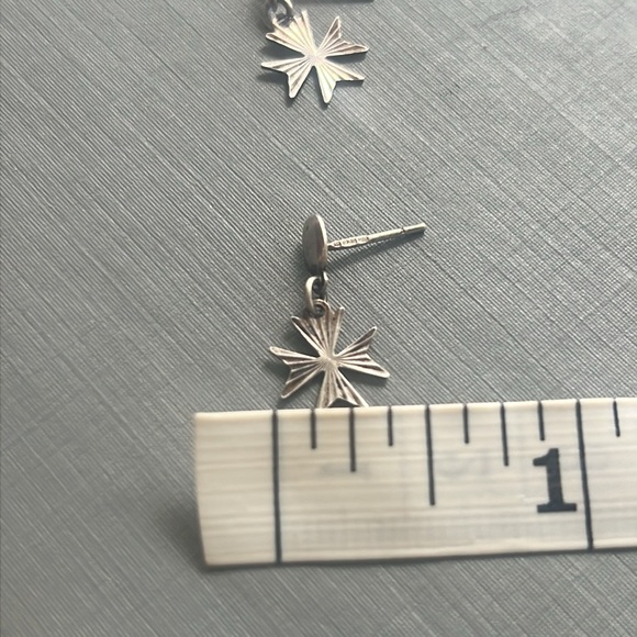 Vintage Maltese cross small dangling earrings signed 925 - Picture 4 of 5